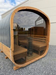 WoodPro POD sauna 2,5 m i olieret termotræ med panoramavindue udendørs til 4-6 personer